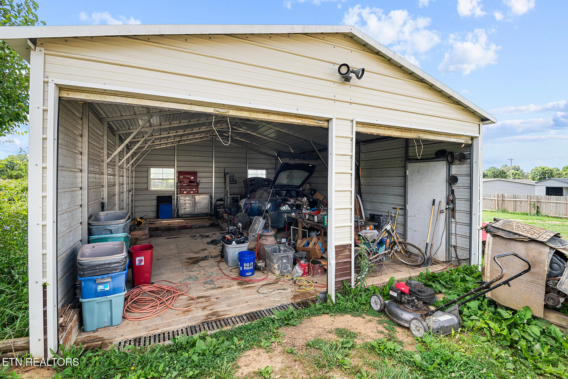 42 Wisecarver Road Mosheim, TN 37818 - Photo 11 of 17 42 Wisecarver Road Mosheim TN_012