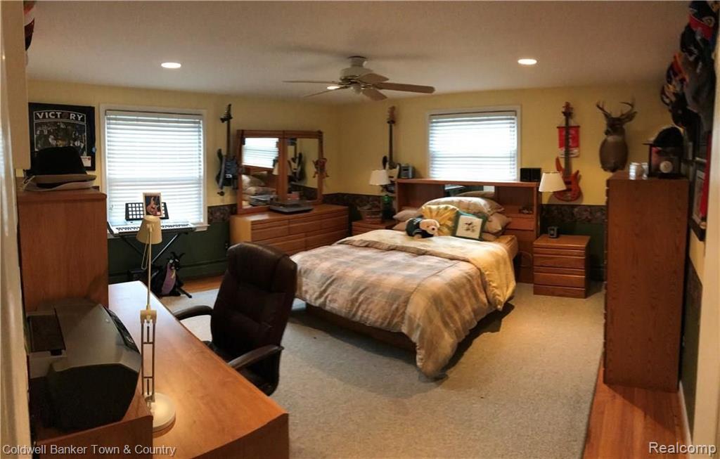 30072 Wicklow Road Farmington Hills, MI 48334 - Photo 39 of 47