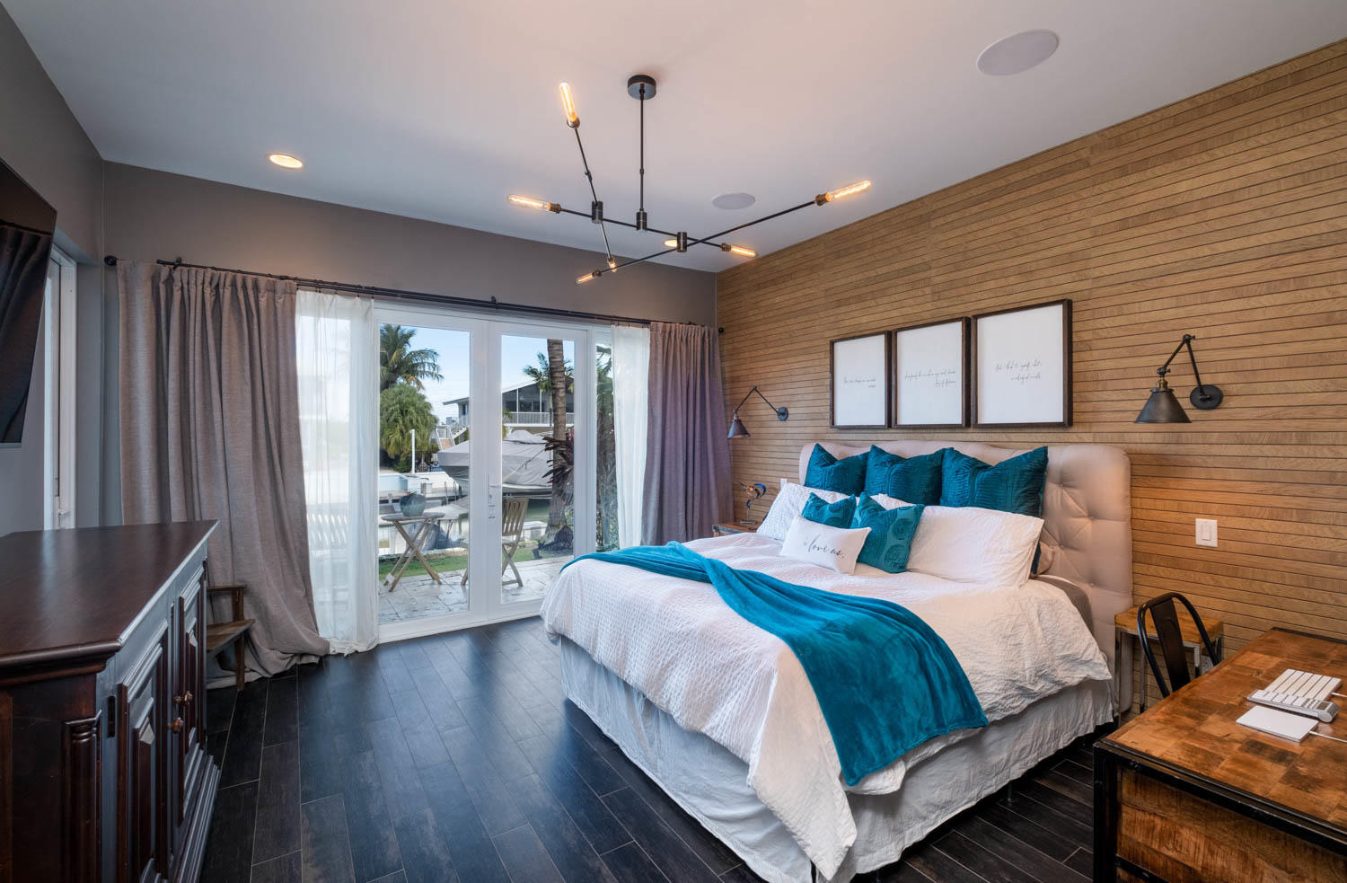 122 Spoonbill Road Tavernier, FL 33070 - Photo 15 of 63 Master Suite