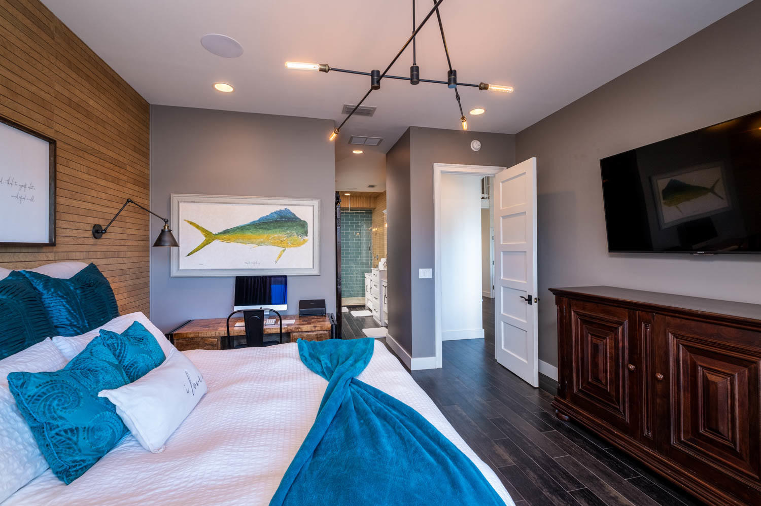 122 Spoonbill Road Tavernier, FL 33070 - Photo 16 of 63 Master Suite