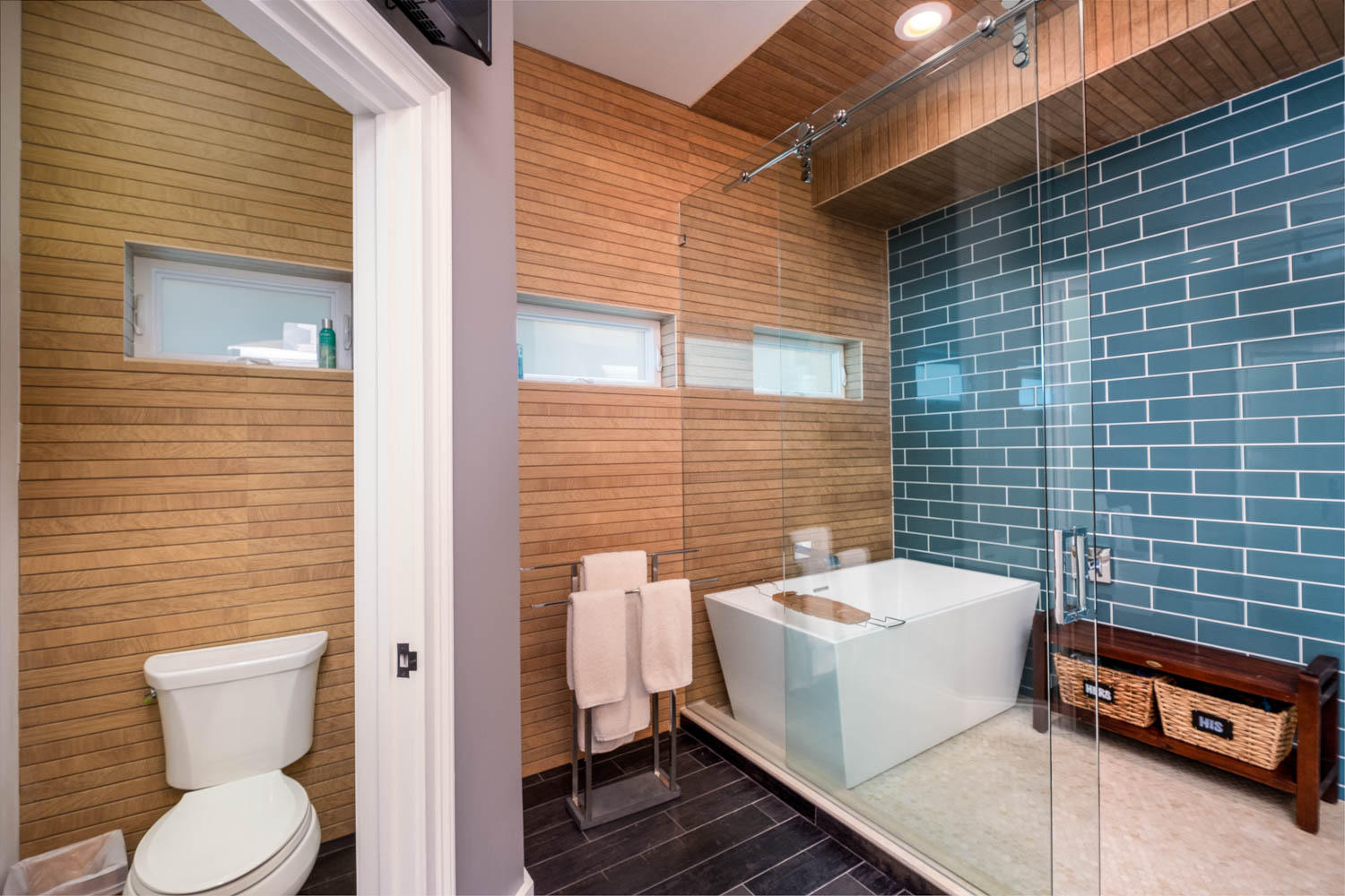 122 Spoonbill Road Tavernier, FL 33070 - Photo 18 of 63 Master Bathroom