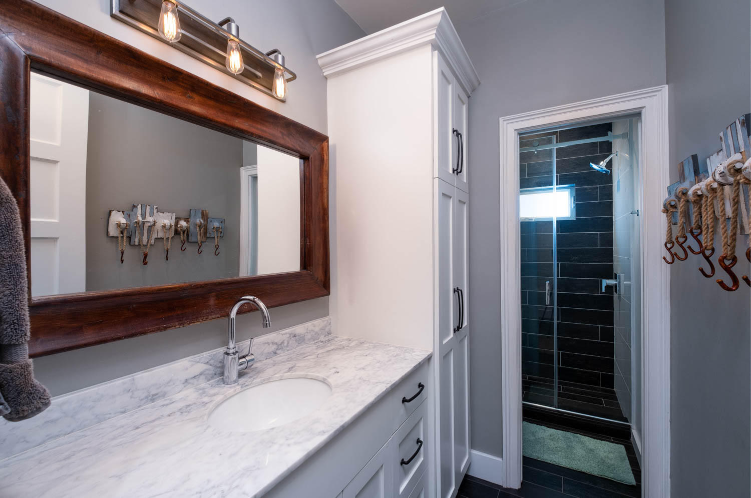 122 Spoonbill Road Tavernier, FL 33070 - Photo 27 of 63 Guest Bathroom