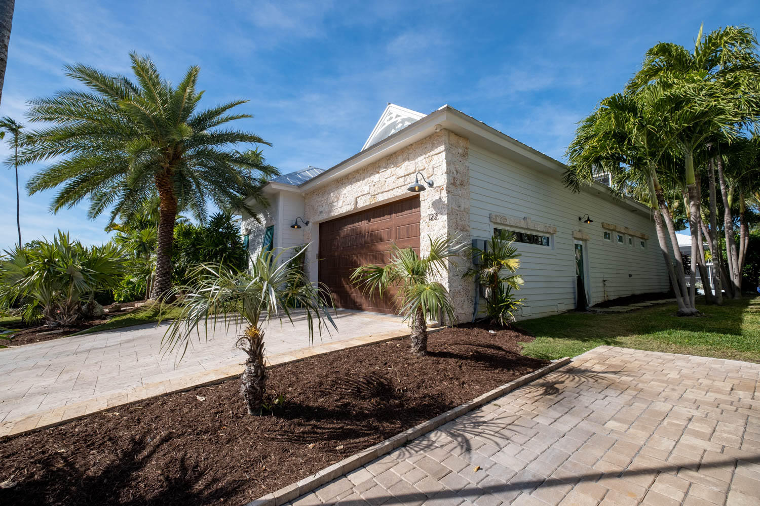 122 Spoonbill Road Tavernier, FL 33070 - Photo 50 of 63 Side