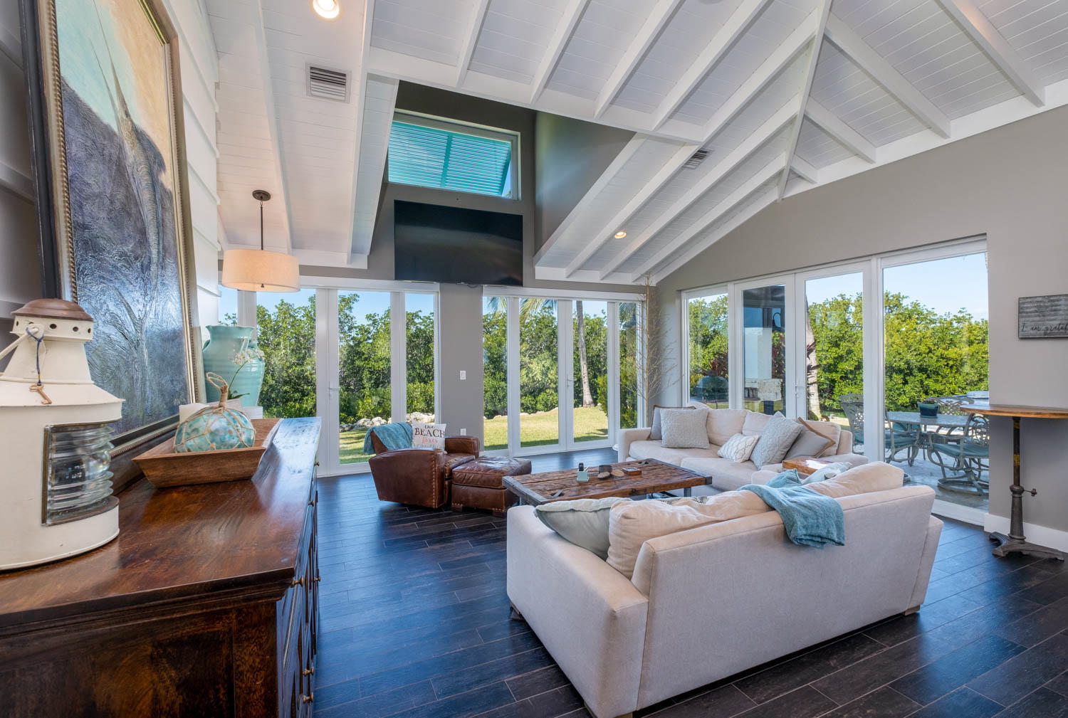 122 Spoonbill Road Tavernier, FL 33070 - Photo 6 of 63 Open Living Area