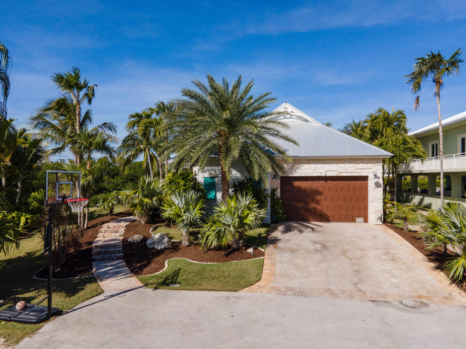 122 Spoonbill Road Tavernier, FL 33070 - Photo 51 of 63 Paver Driveway