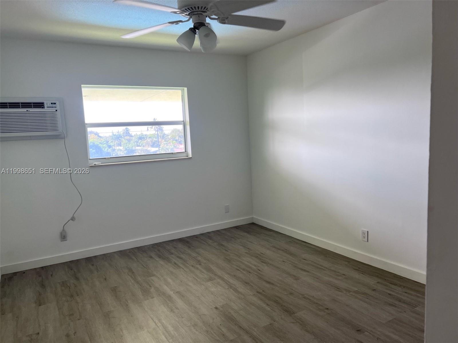 1350 East Sample Road, Unit 306 Pompano Beach, FL 33064 - Photo 13 of 15