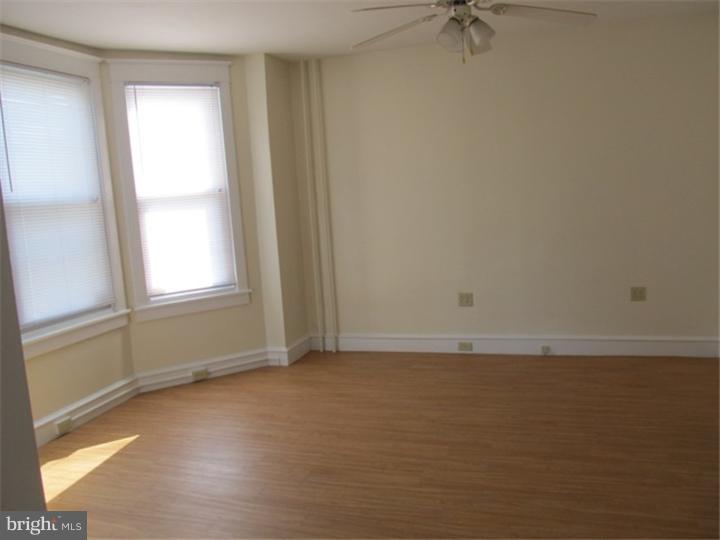 3423 Kutztown Road Reading, PA 19605 - Photo 8 of 17 Dining Room