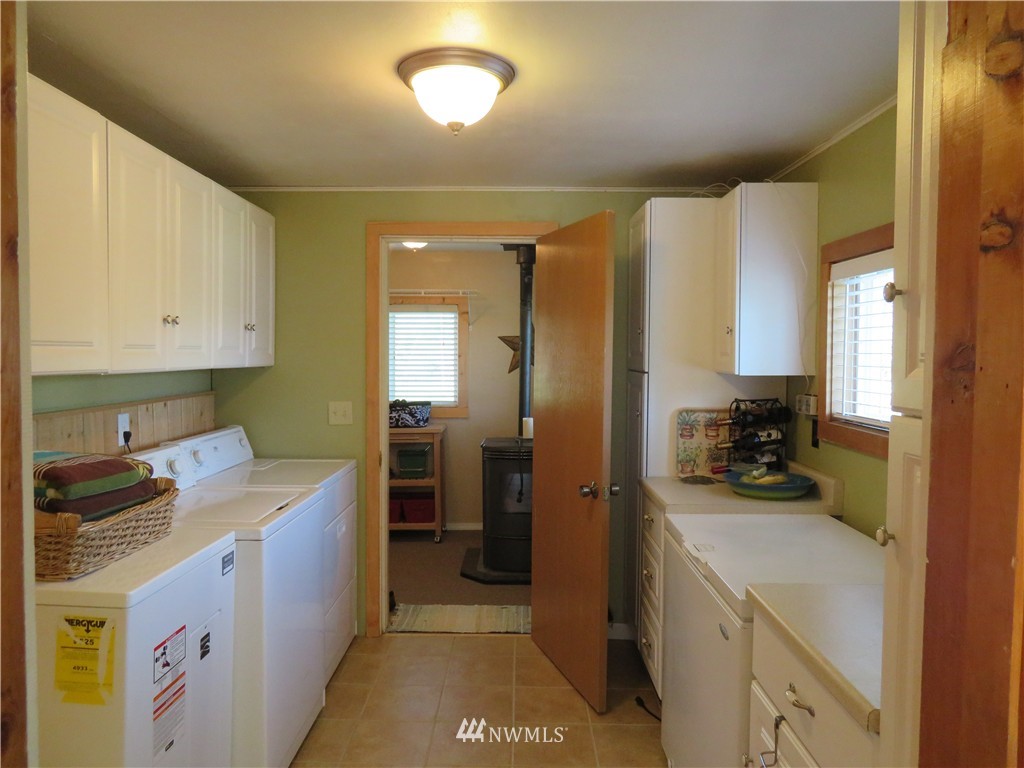 45 Petes Retreat Road Republic, WA 99166 - Photo 8 of 22