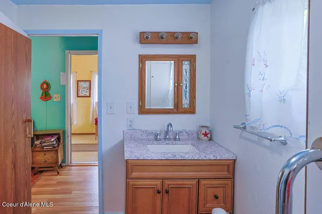 $300,000 | 164 West Fork Pine Creek Road, Pinehurst, ID 83850