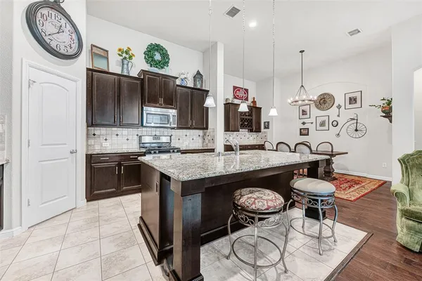 $450,000 | 3415 Sweet Gum Lane, Sachse, TX 75048