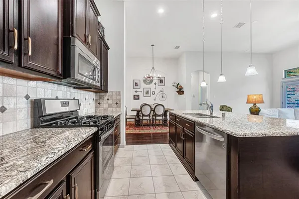 $450,000 | 3415 Sweet Gum Lane, Sachse, TX 75048