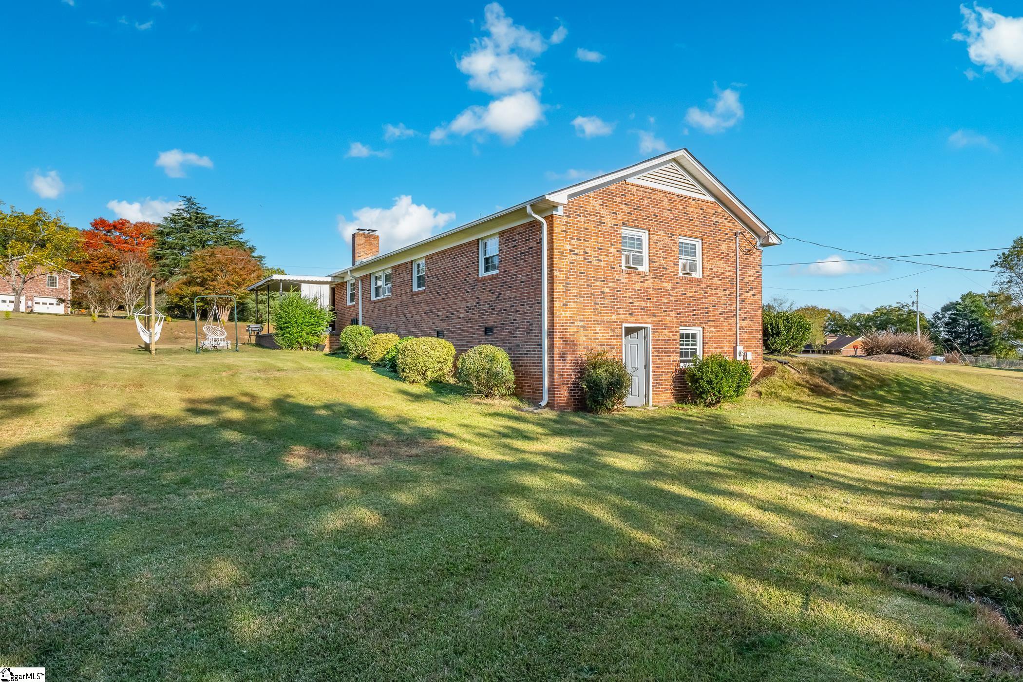 401 South Glassy Mountain Road Pickens, SC 29671 - Photo 36 of 42