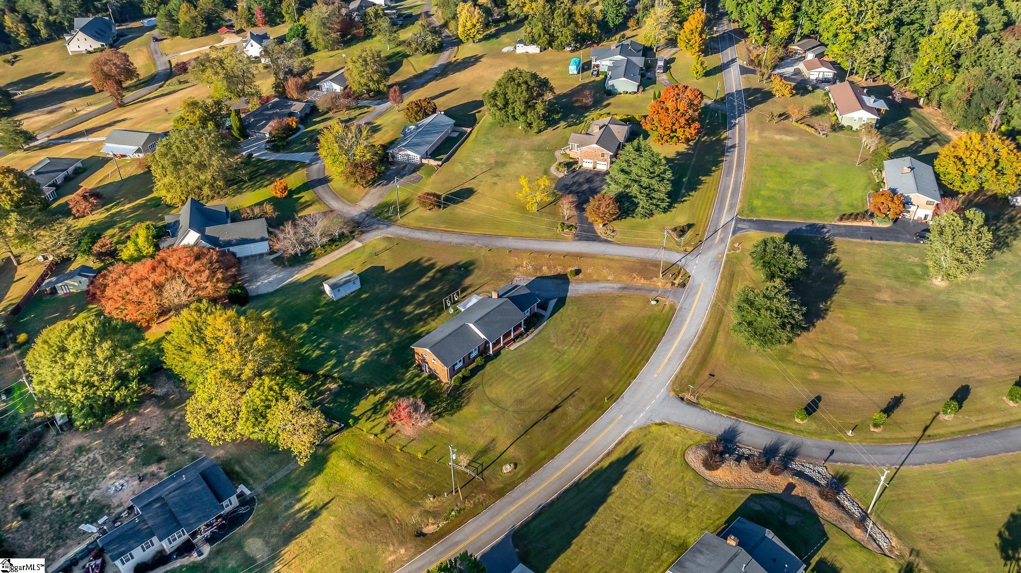 401 South Glassy Mountain Road Pickens, SC 29671 - Photo 40 of 42