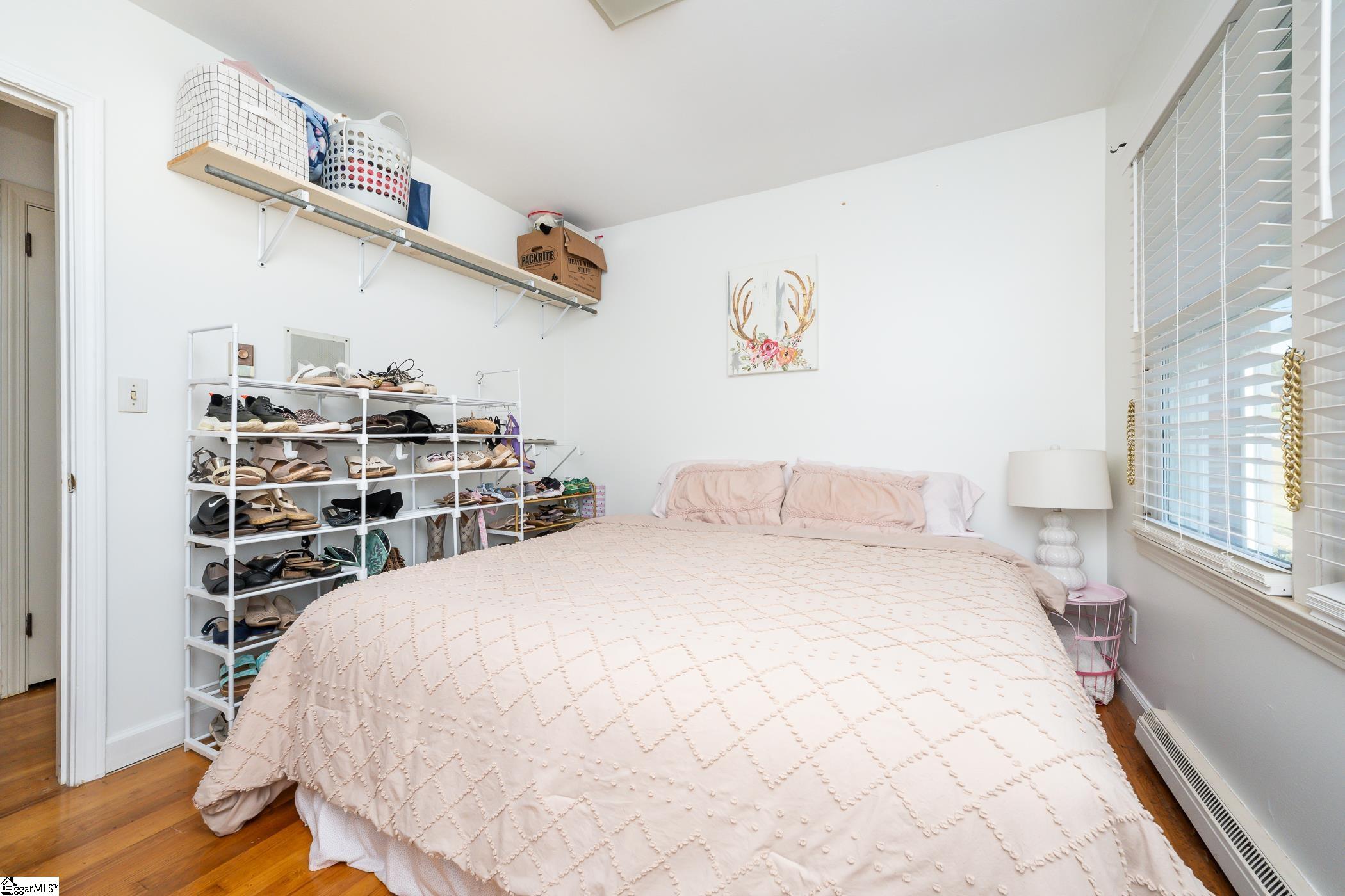 401 South Glassy Mountain Road Pickens, SC 29671 - Photo 8 of 42