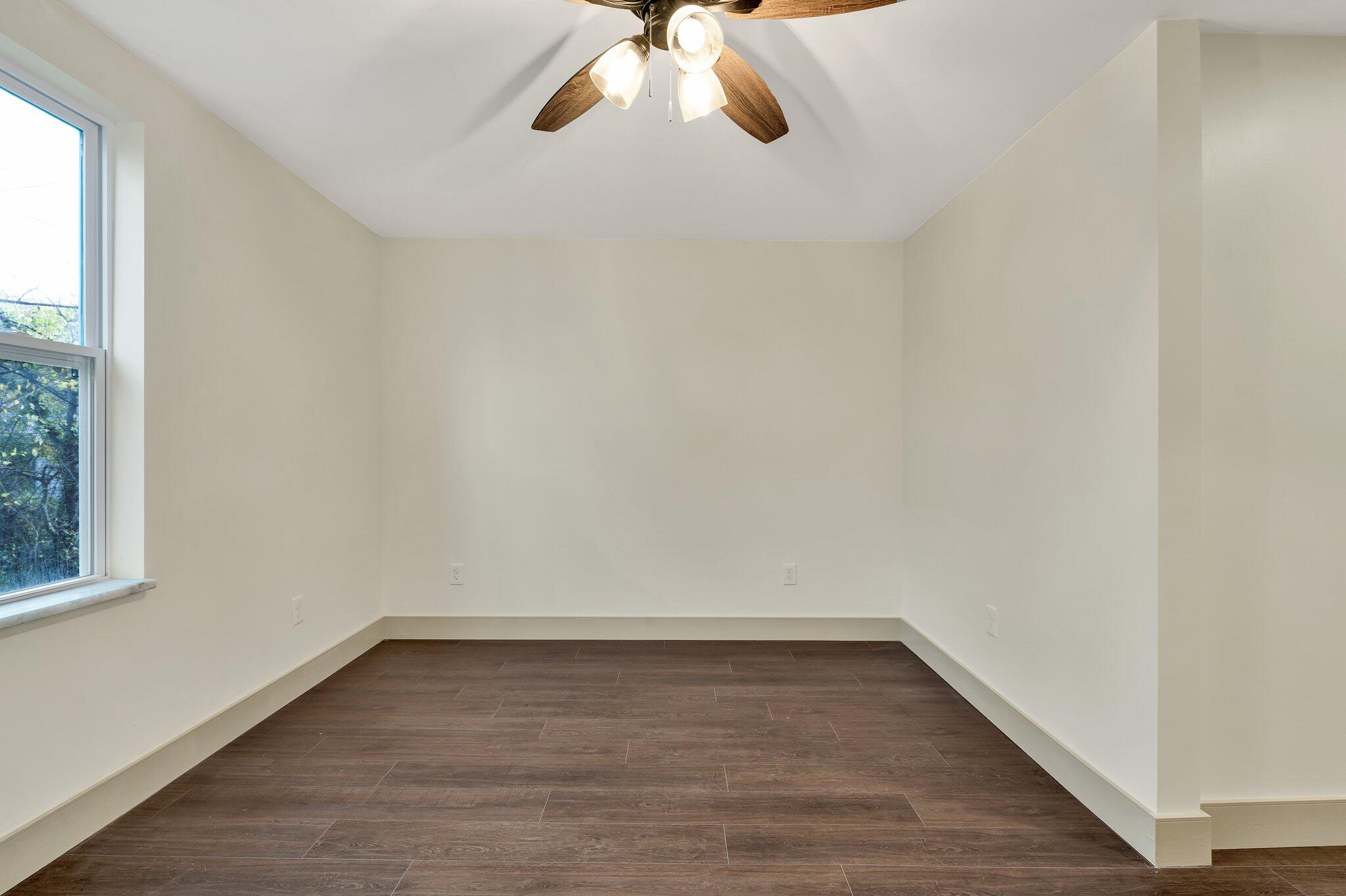 1024 Hurst Street East Ridge, TN 37412 - Photo 13 of 29 19-web-or-mls-DSC08688