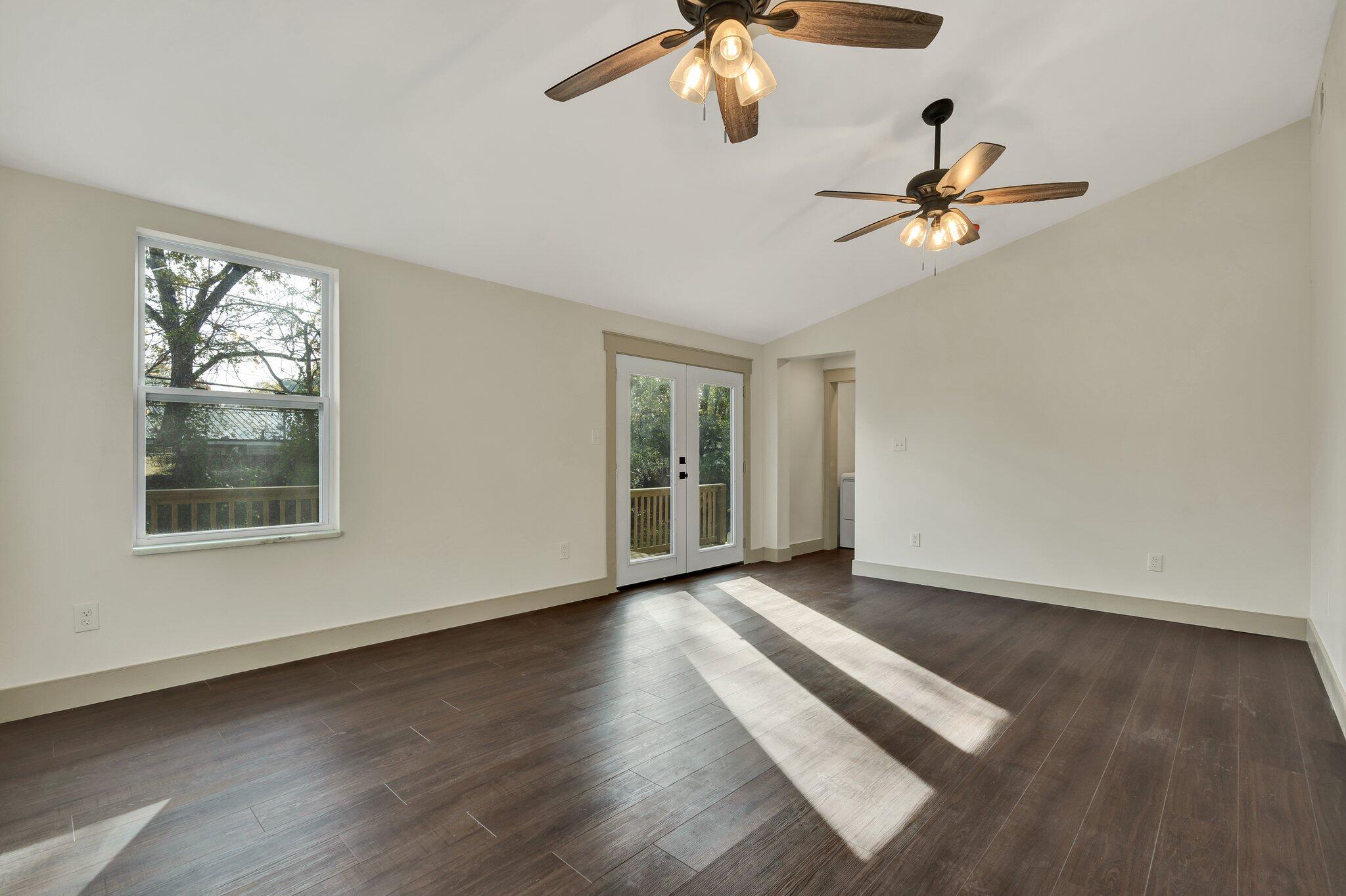 1024 Hurst Street East Ridge, TN 37412 - Photo 15 of 29 32-web-or-mls-DSC08772