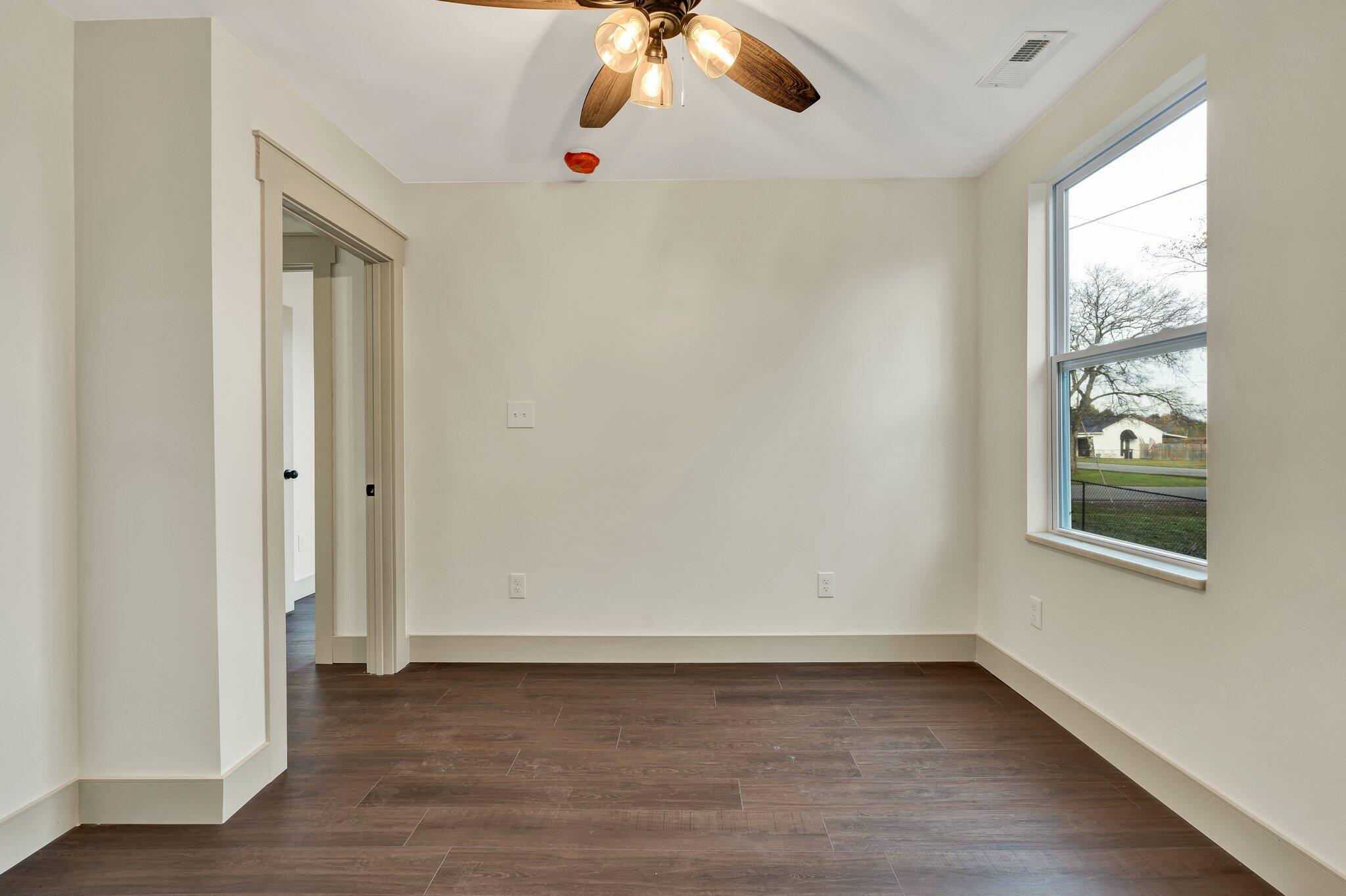 1024 Hurst Street East Ridge, TN 37412 - Photo 8 of 29 11-web-or-mls-DSC08633