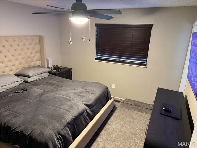 $219,900 | 2333 Bensonhurst Drive, Florissant, MO 63031