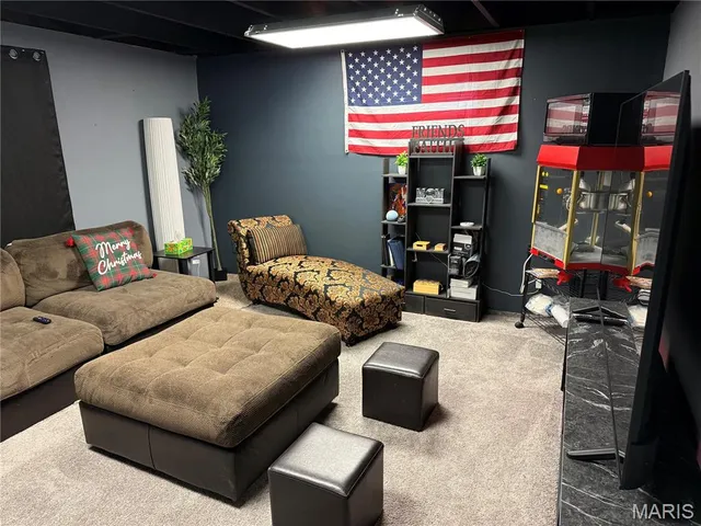 $219,900 | 2333 Bensonhurst Drive, Florissant, MO 63031