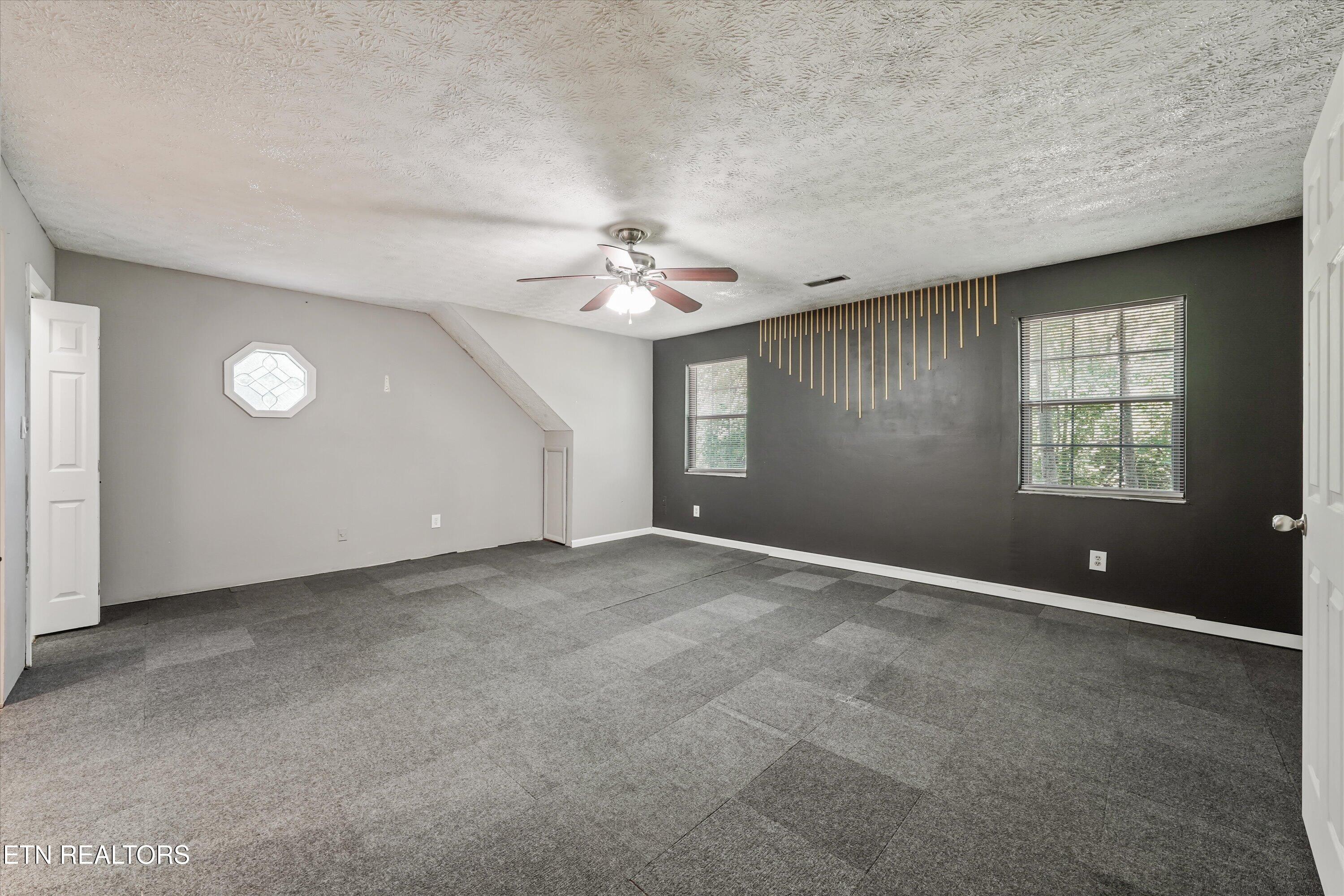 250 Ollis Road Oliver Springs, TN 37840 - Photo 29 of 47 Bedroom 4