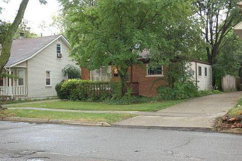 672 Ruffner Birmingham, MI 48009 - Photo 1 of 1 406247.JPG