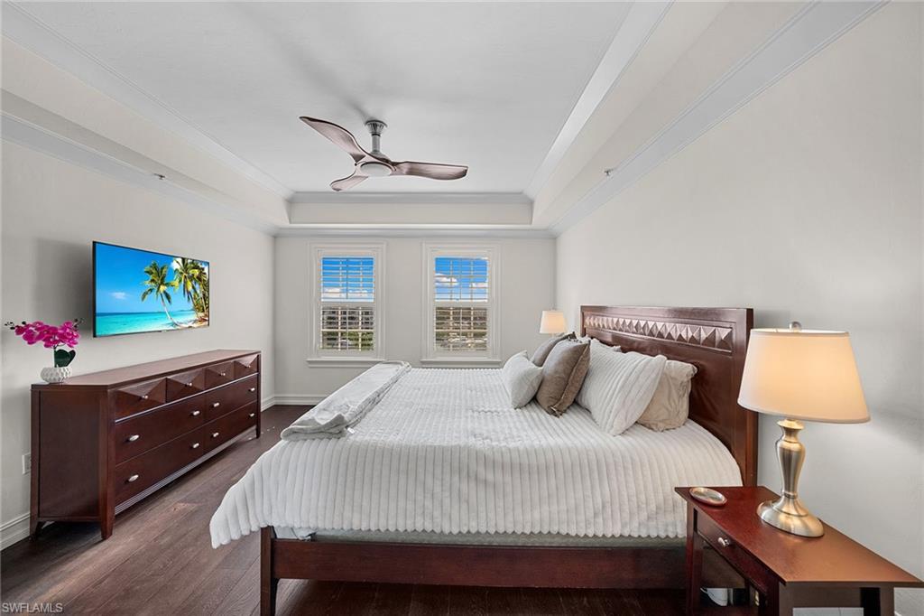 451 Bayfront Place, Unit 5410 Naples, FL 34102 - Photo 13 of 32