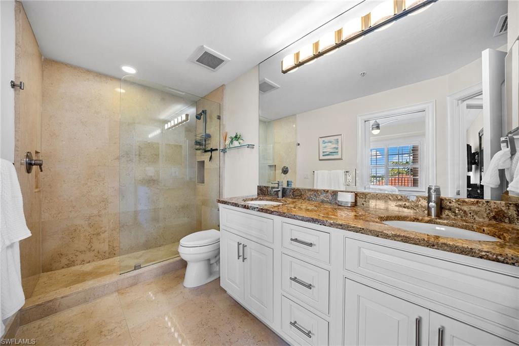 451 Bayfront Place, Unit 5410 Naples, FL 34102 - Photo 18 of 32