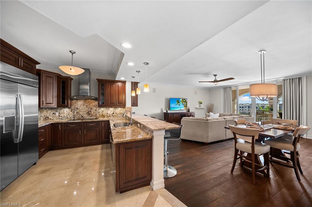 451 Bayfront Place, Unit 5410 Naples, FL 34102 - Photo 2 of 32