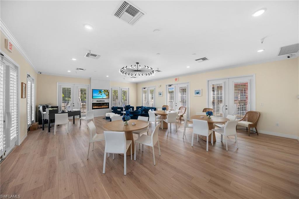 451 Bayfront Place, Unit 5410 Naples, FL 34102 - Photo 23 of 32