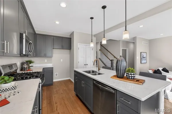 $525,000 | 101 River Wind Drive, St. Charles, MO 63301