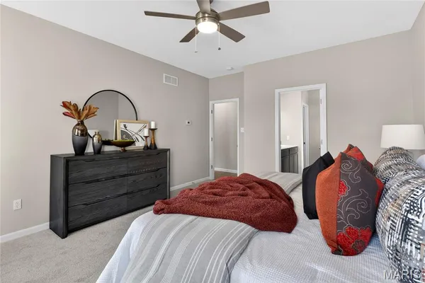 $525,000 | 101 River Wind Drive, St. Charles, MO 63301