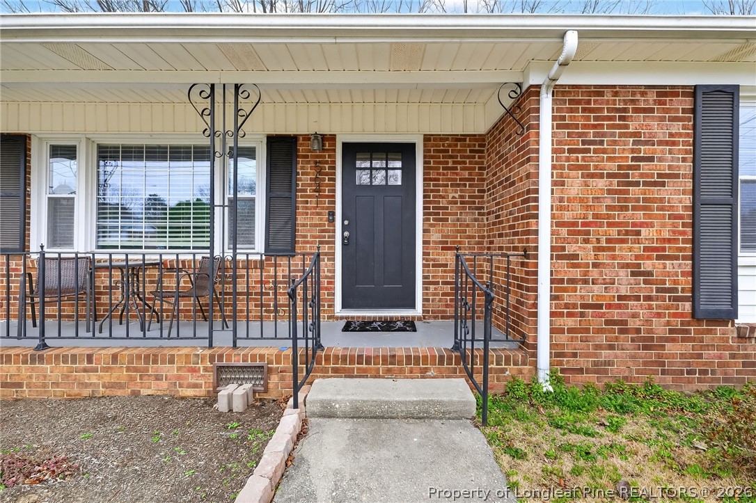 5641 Carson Drive Fayetteville, NC 28303 - Photo 3 of 41