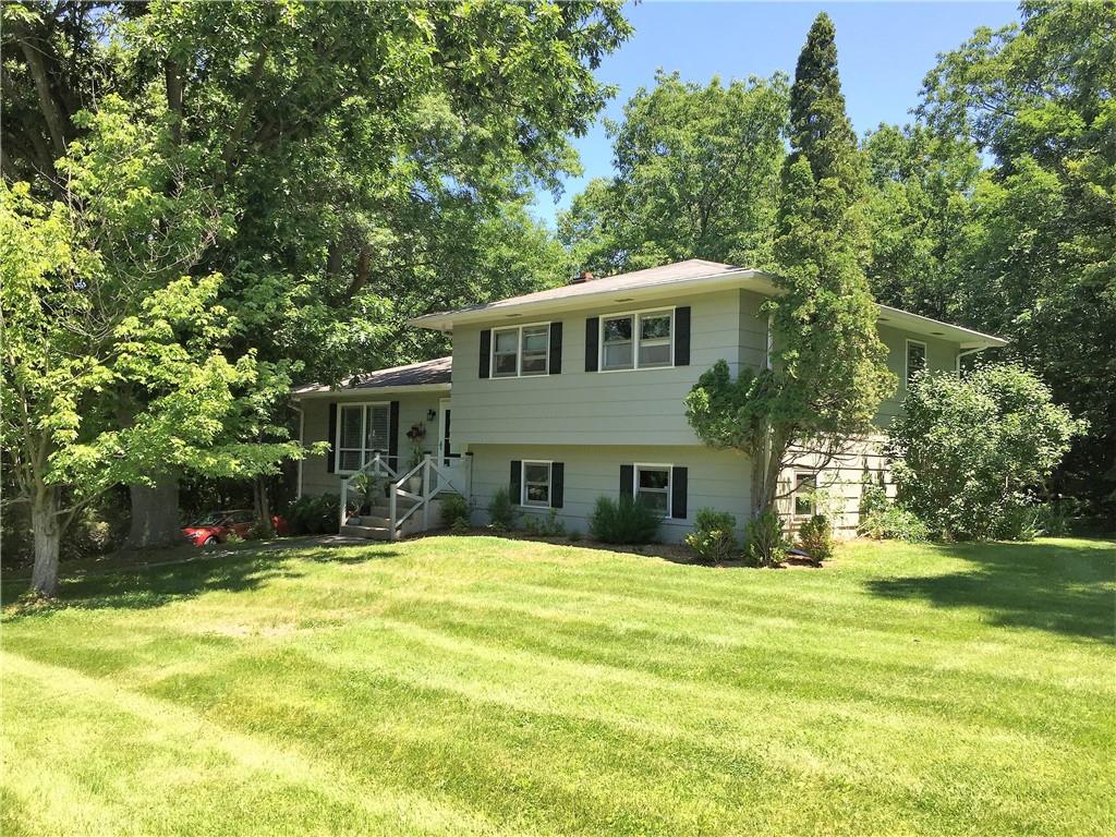 78 Seward Road New Hampton, NY 10958 - Photo 1 of 1 a front view of a house with a yard