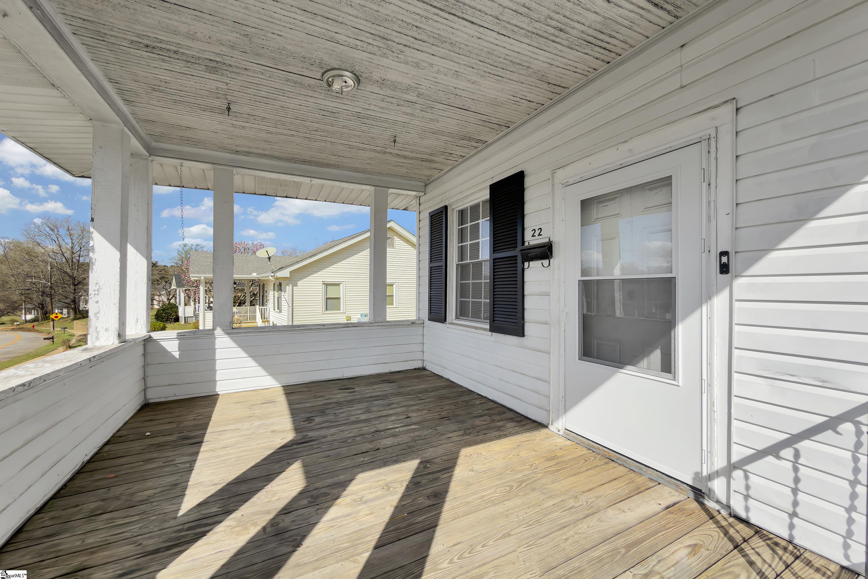 22 Meadow Street Lyman, SC 29365 - Photo 4 of 19