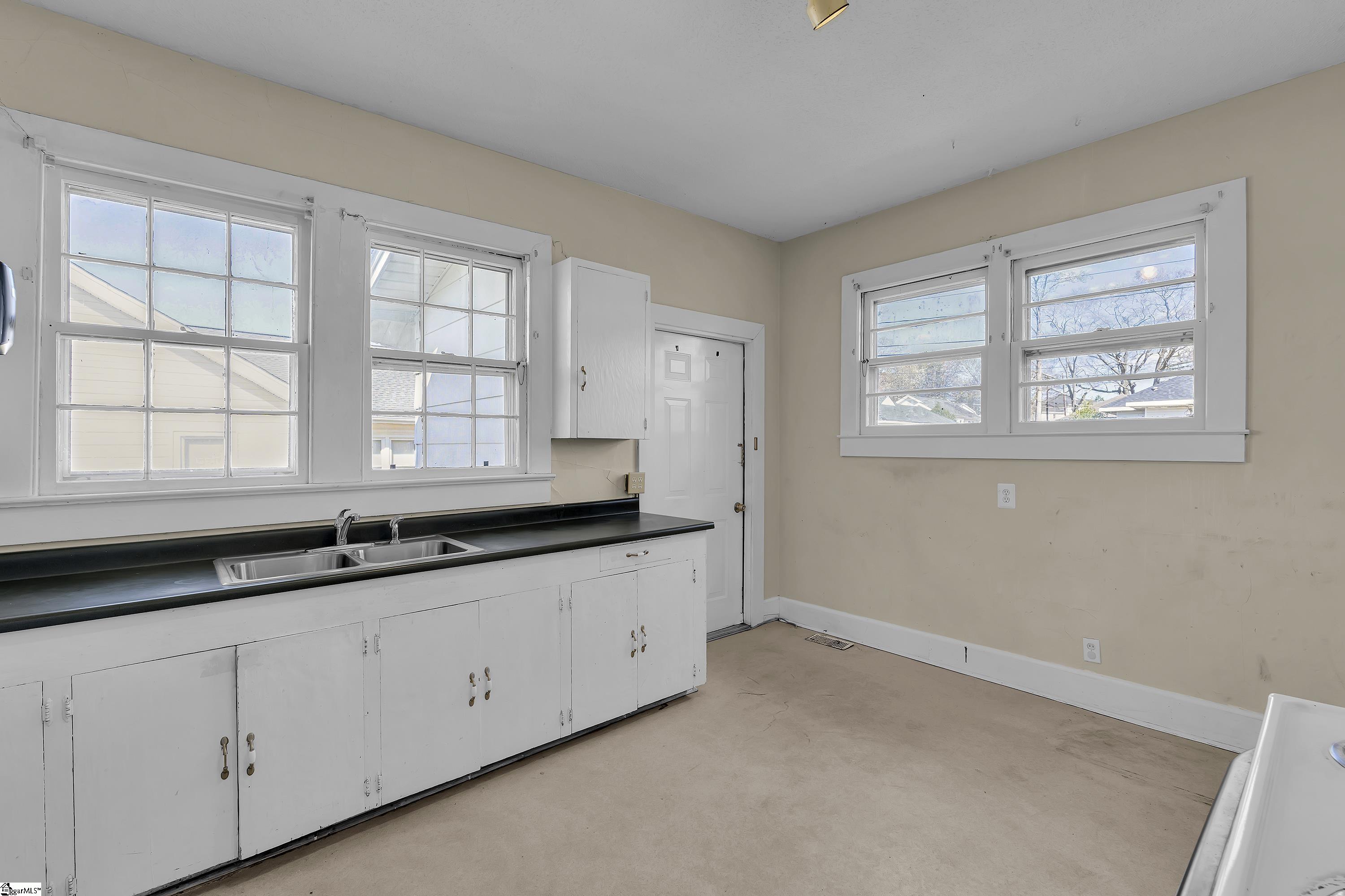 22 Meadow Street Lyman, SC 29365 - Photo 9 of 19