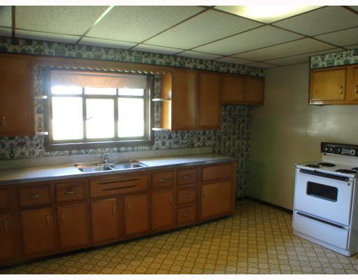 206 Bessemer Road Greensburg, PA 15601 - Photo 7 of 16 Kitchen.