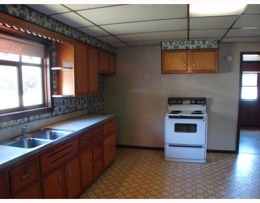 206 Bessemer Road Greensburg, PA 15601 - Photo 8 of 16 Kitchen.