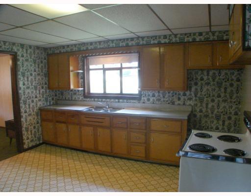 206 Bessemer Road Greensburg, PA 15601 - Photo 9 of 16 Kitchen.