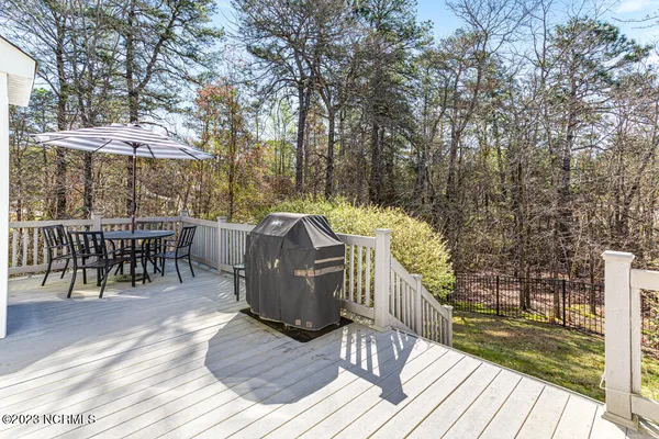 $3,000 | 2 Lenoir Court, Pinehurst, NC 28374