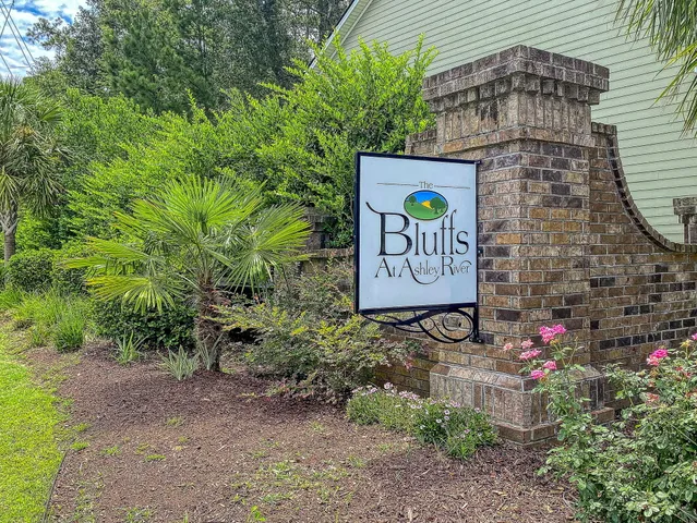 $495,000 | 149 Daniels Ridge Drive, Summerville, SC 29485