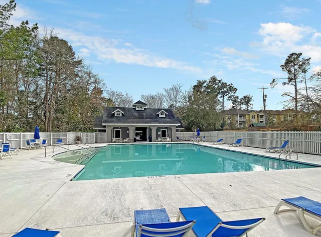 $495,000 | 149 Daniels Ridge Drive, Summerville, SC 29485