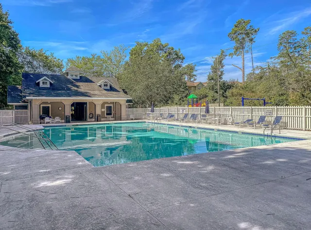 $495,000 | 149 Daniels Ridge Drive, Summerville, SC 29485