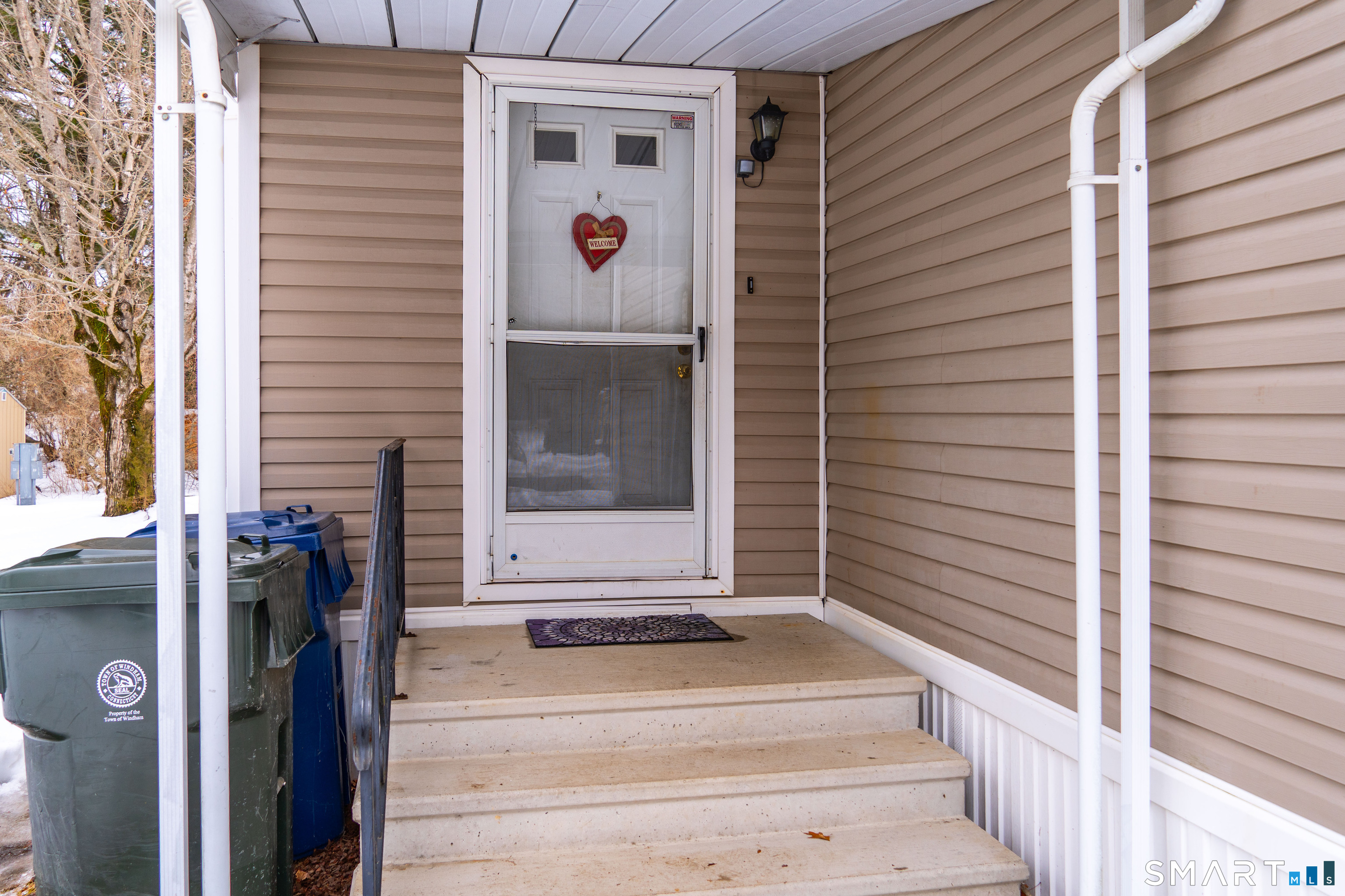 16 Pond Way Windham, CT 06256 - Photo 4 of 22