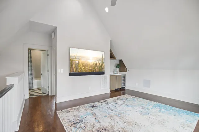 a view of a house with a garage