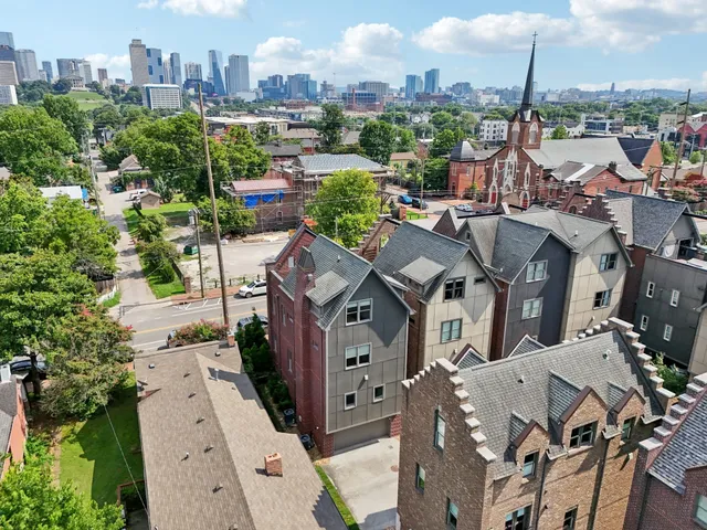 $1,490,000 | 612 Monroe Street, Nashville, TN 37208