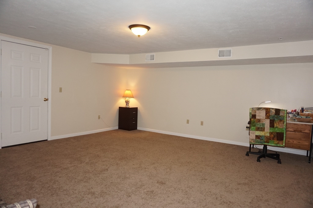 103 Bridle Cross Road, Unit 103 Fitchburg, MA 01420 - Photo 30 of 36 a view of room with workspace