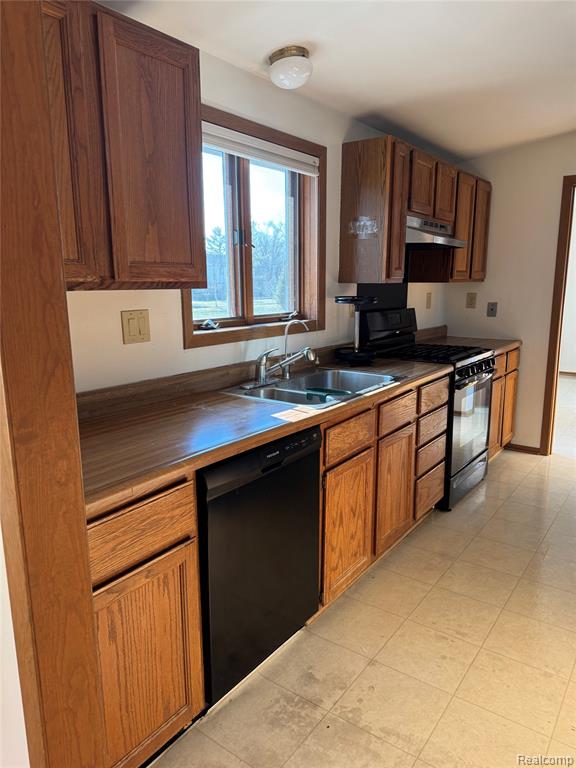 2346 London Bridge Drive Rochester, MI 48307 - Photo 16 of 24