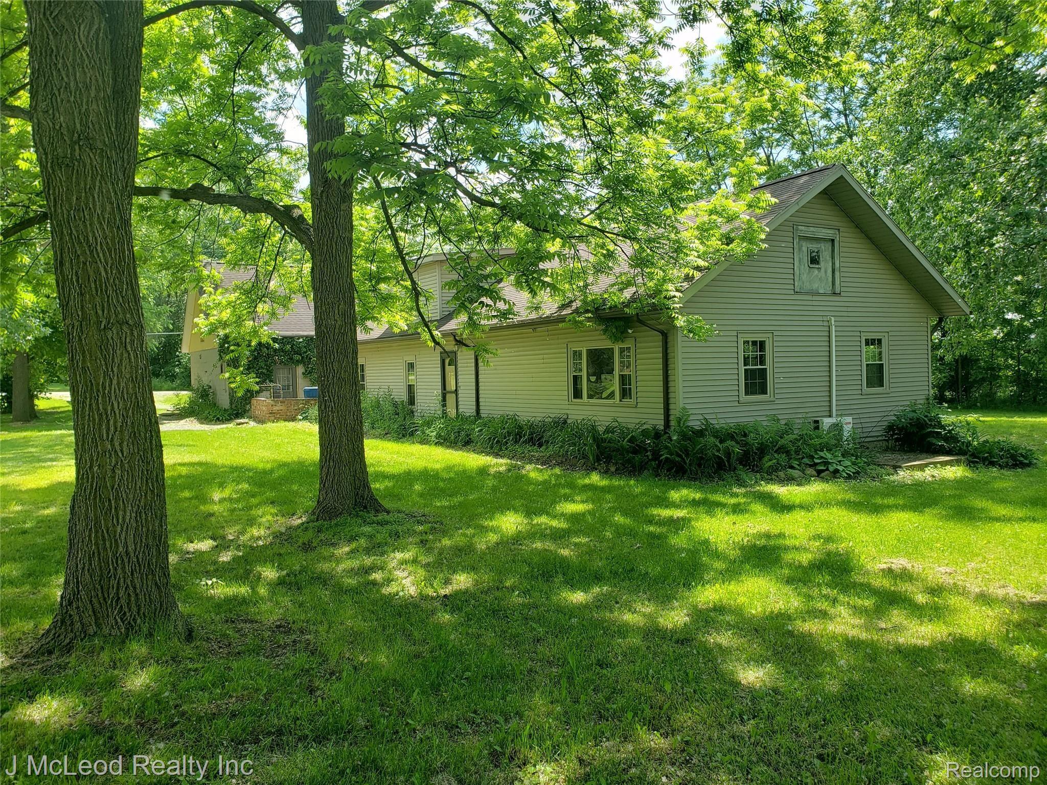 1174 Day Road Vassar, MI 48768 - Photo 1 of 9 20190618_150218.jpg