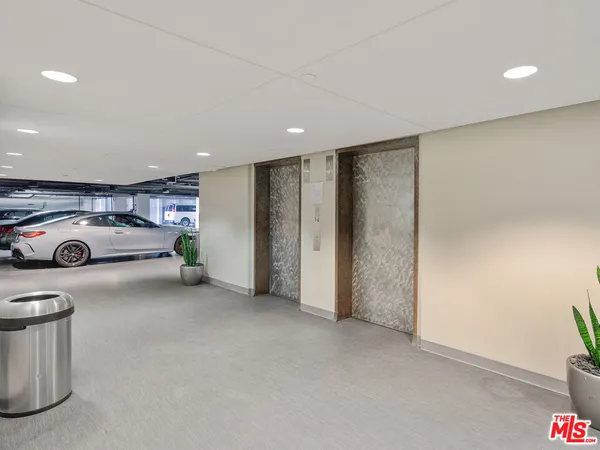 a view of sunset and city view