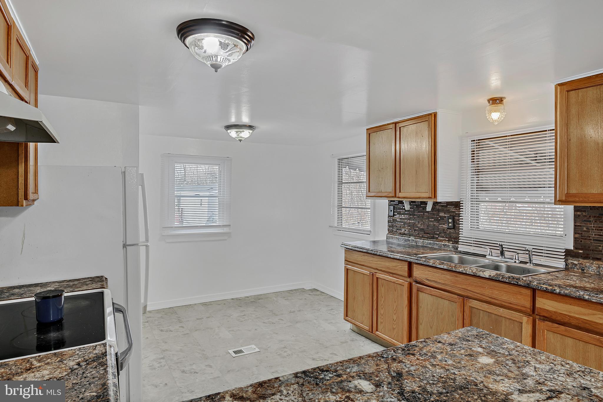 26 Deckert Road Harrisburg, PA 17109 - Photo 9 of 20 Gallery Image 9